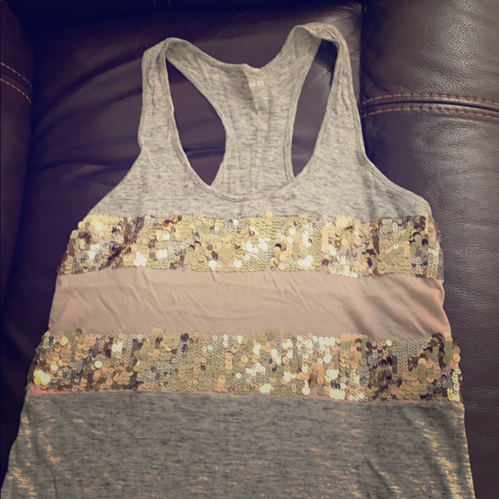 Women’s Express tank top
